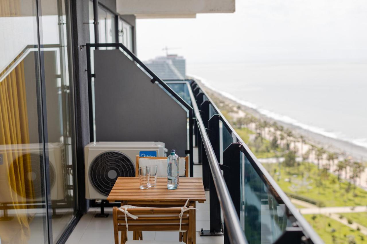 The Spot Apartments - Orbi Beach Tower Batumi Luaran gambar